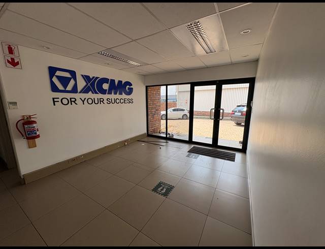 2,424M² WAREHOUSE TO LET IN SPARTAN